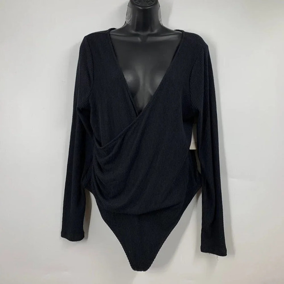BP Nordstrom Women's Deep V-Neck Faux Wrap Long Sleeve Bodysuit Size 1X NWT - Picture 1 of 13